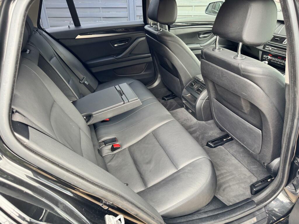 BMW 5 Series M Sport Black #37
