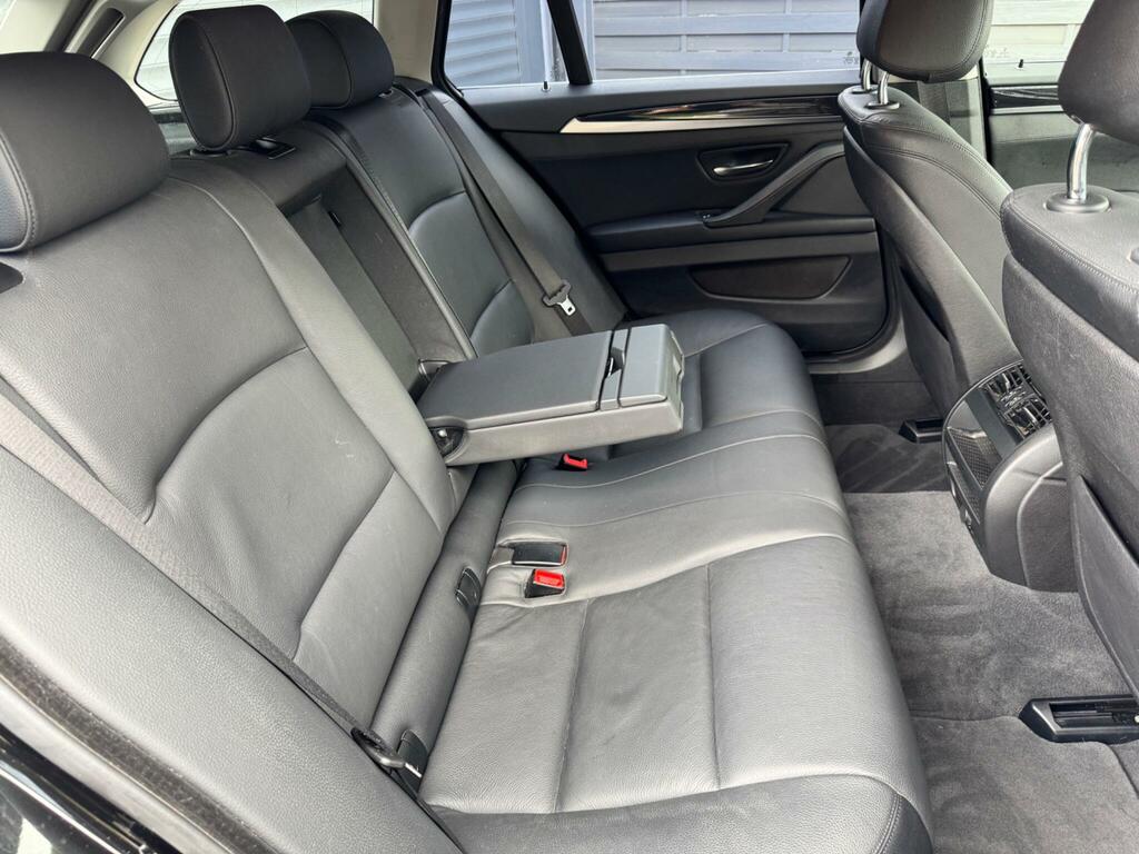 BMW 5 Series M Sport Black #38