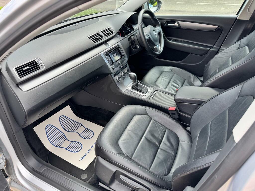 Volkswagen Passat 1.9L Highline Grey #46