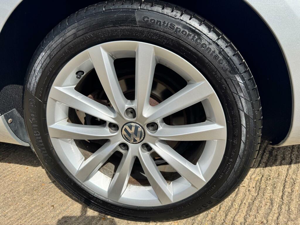 Volkswagen Passat 1.9L Highline Grey #28