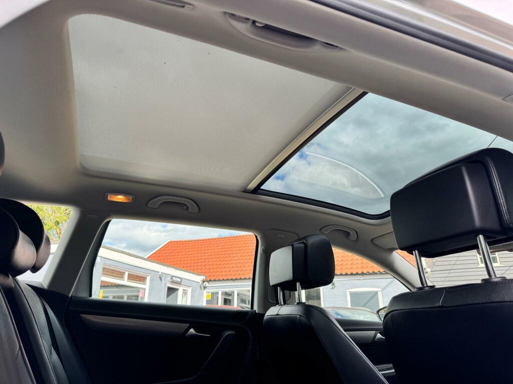 Volkswagen Passat 1.9L Highline Grey #43