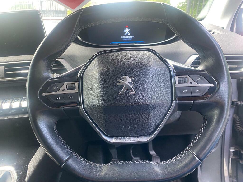 Peugeot 3008 Allure Brown #11