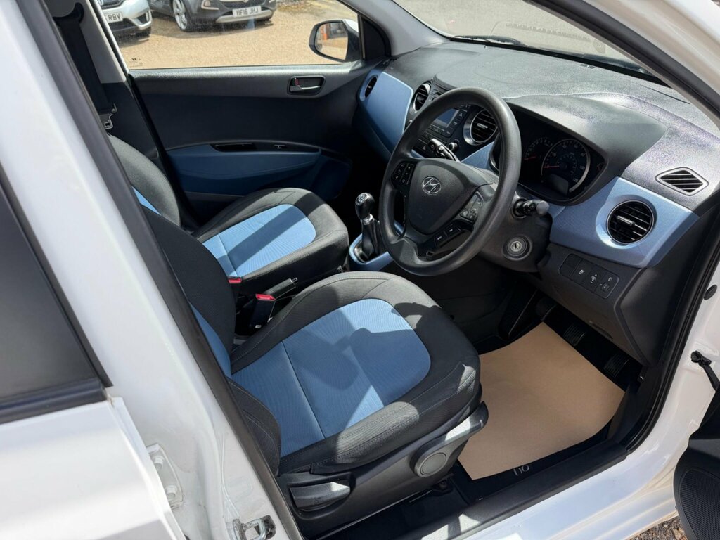 Hyundai I10 Hatchback Blue #9