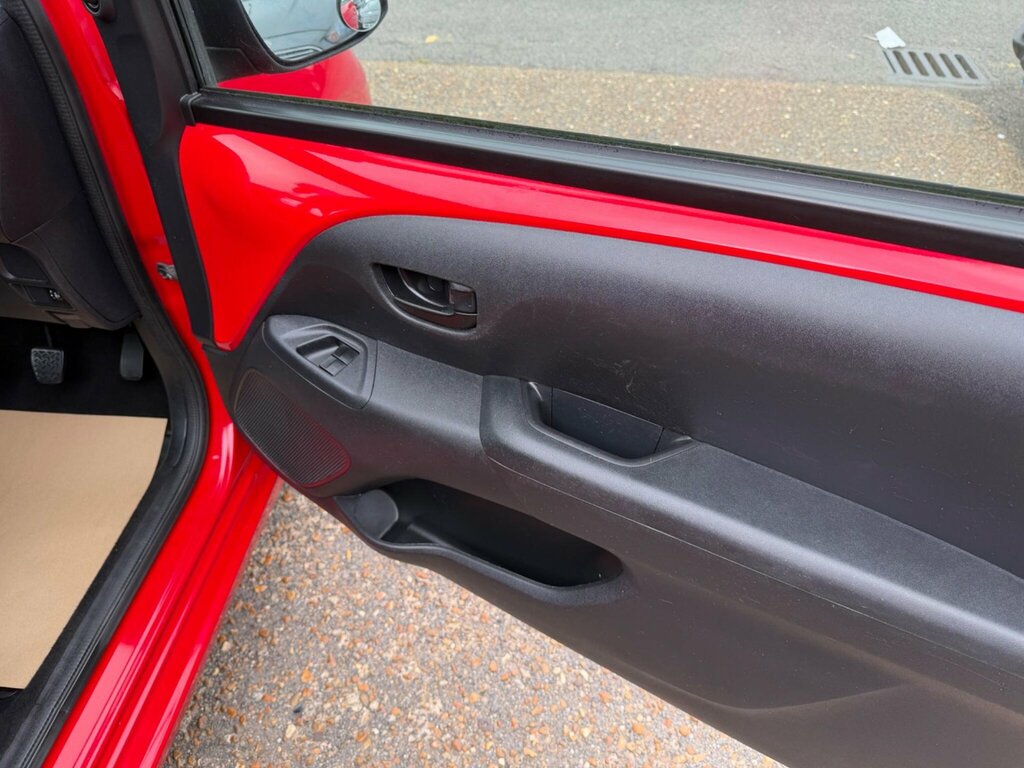 Peugeot 108 1.0 Access Blue #16