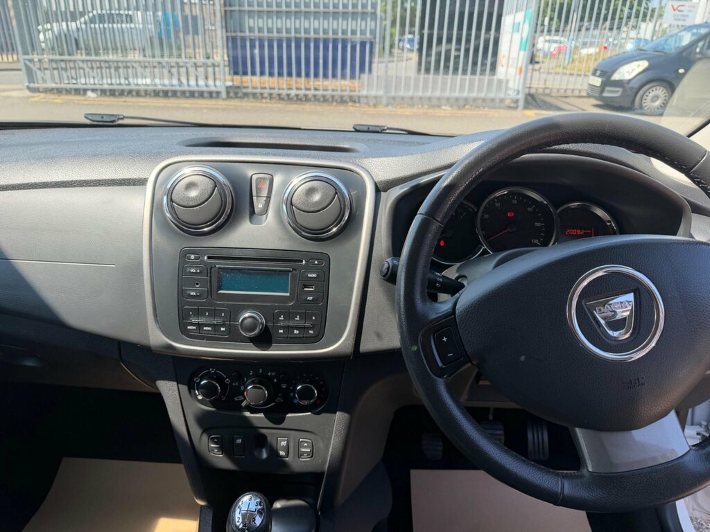 Dacia Sandero 1.5 Dci Laureate Euro 5 Silver #10
