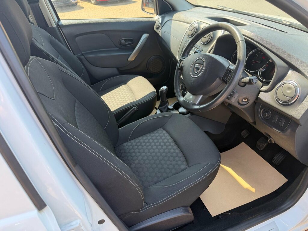 Dacia Sandero 1.5 Dci Laureate Euro 5 Silver #9