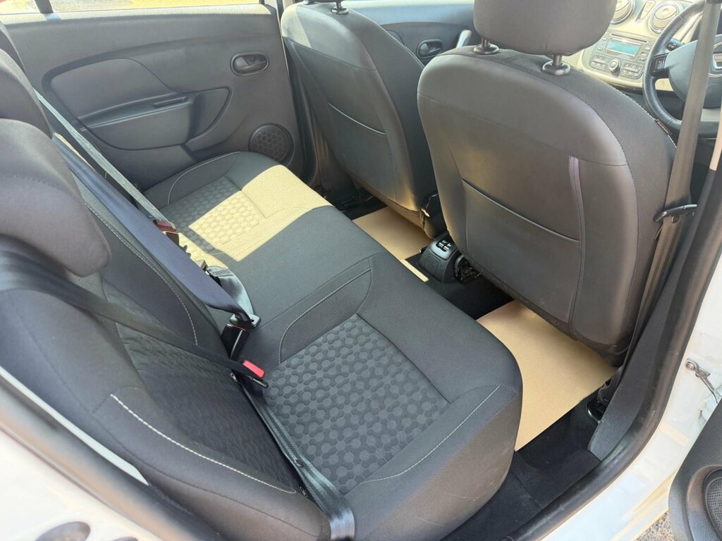 Dacia Sandero 1.5 Dci Laureate Euro 5 Silver #12
