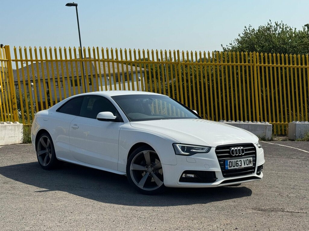Audi A5 2.0 Tdi Black Edition Euro 5 Ss White