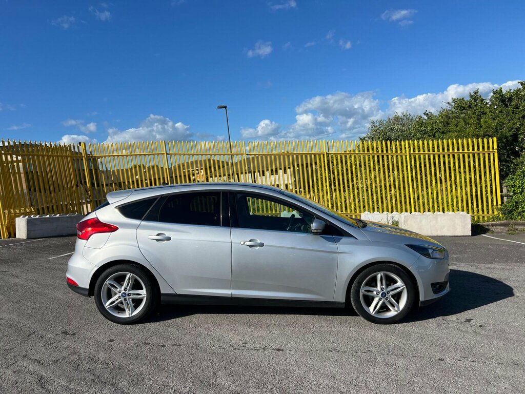Ford Focus 1.0T Ecoboost Zetec Euro 6 Ss FM64AEJ Silver #5