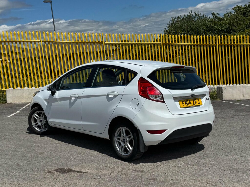 Ford Fiesta 1.25 Zetec Euro 5 FN14ZFJ White #2