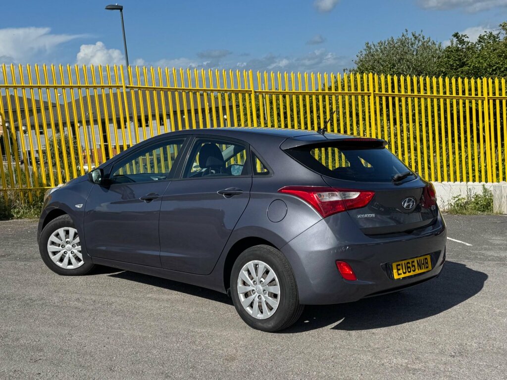 Hyundai I30 1.6 Crdi Blue Drive S Euro 6 Ss EU65NHB Grey #2