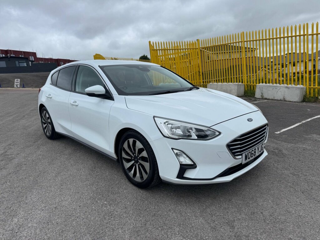 Ford Focus 1.0T Ecoboost Zetec Euro 6 Ss WO68YJG White #4