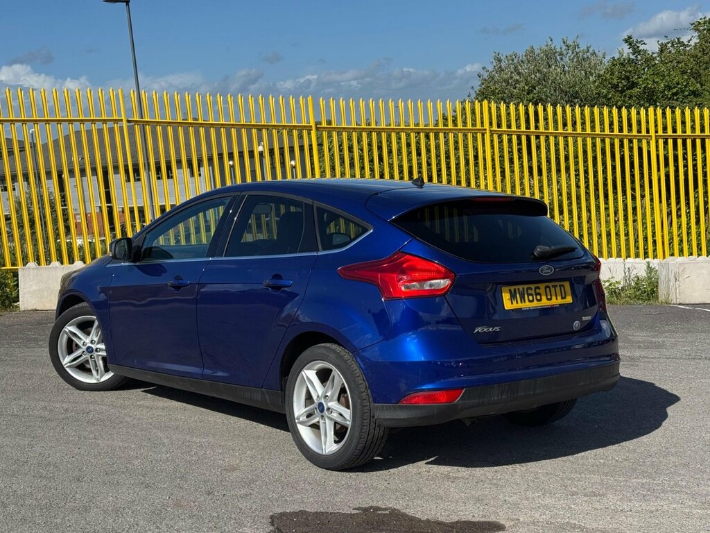 Ford Focus 1.0T Ecoboost Zetec Euro 6 Ss MW66OTD Blue #2