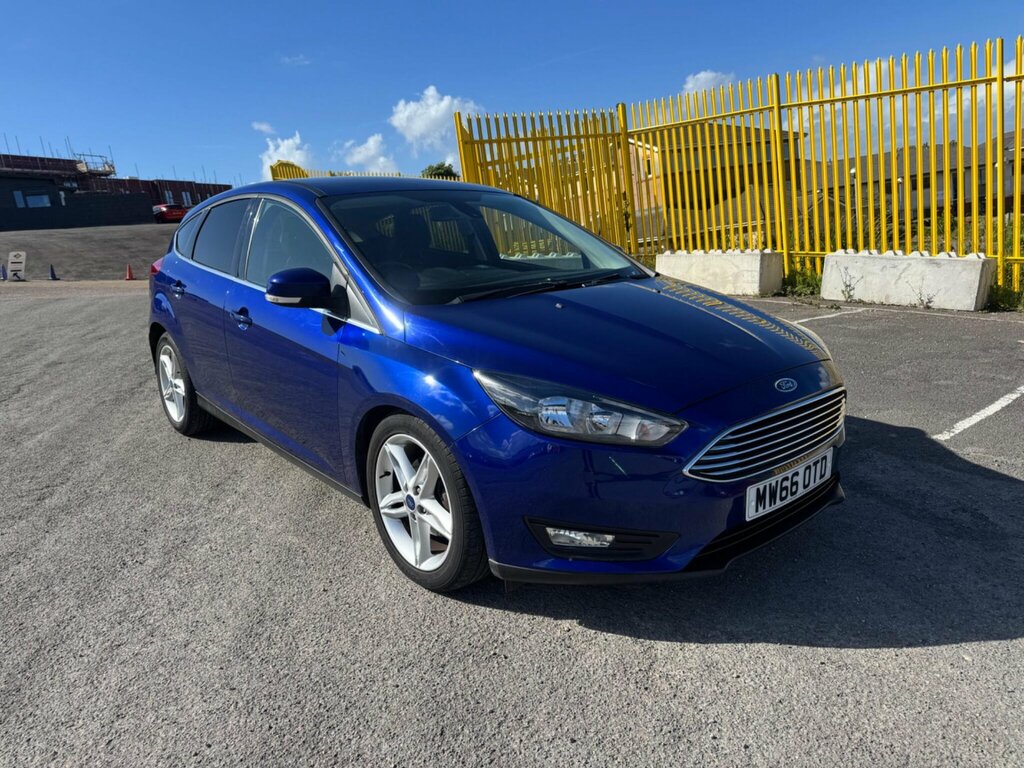 Ford Focus 1.0T Ecoboost Zetec Euro 6 Ss MW66OTD Blue #4
