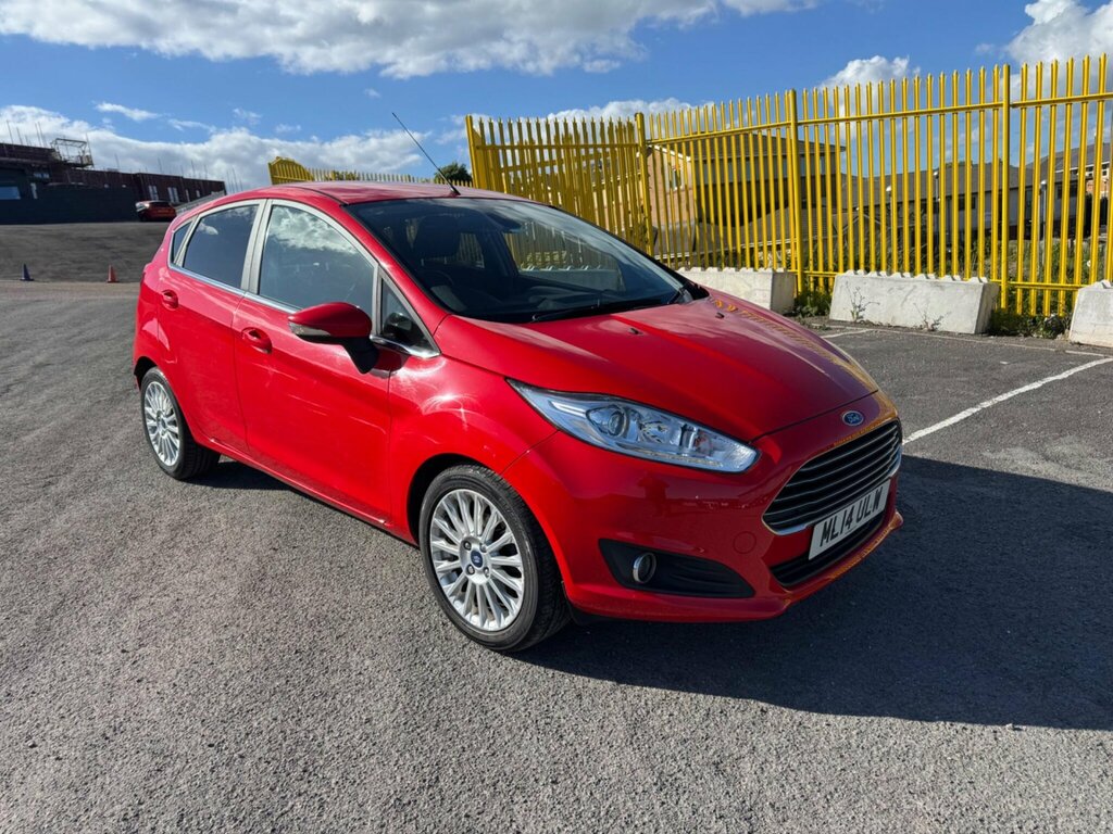 Ford Fiesta 1.0T Ecoboost Titanium Euro 5 Ss ML14ULW Red #4