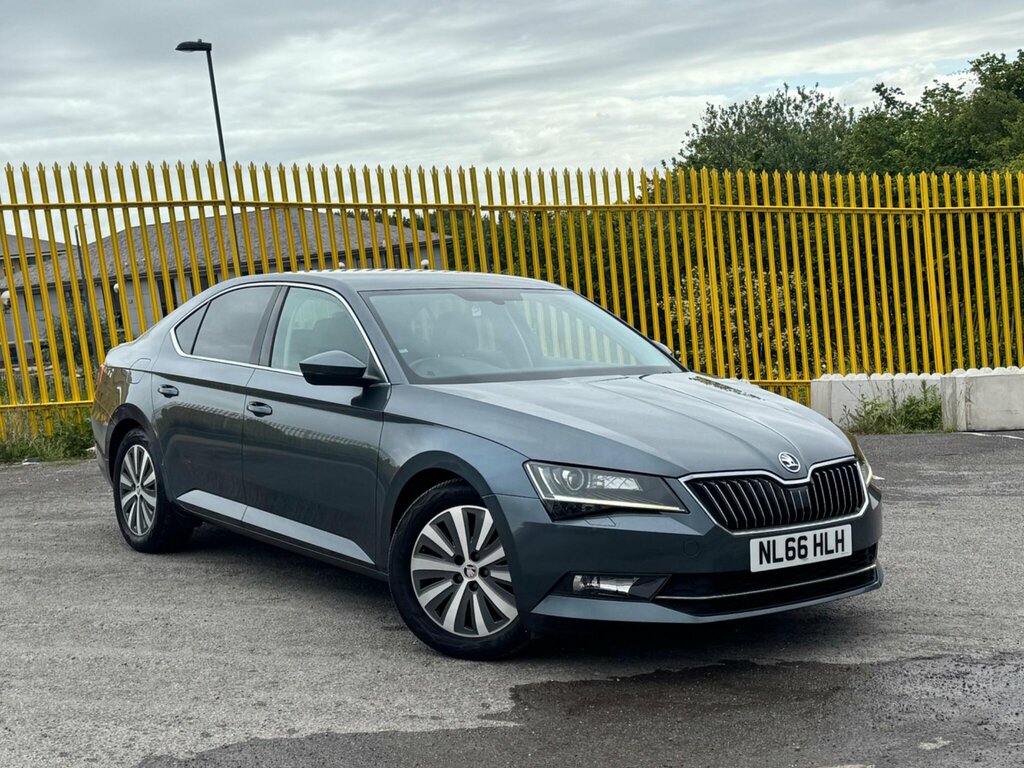 Skoda Superb 1.6 Tdi Greenline Se L Executive Euro 6 Ss Grey