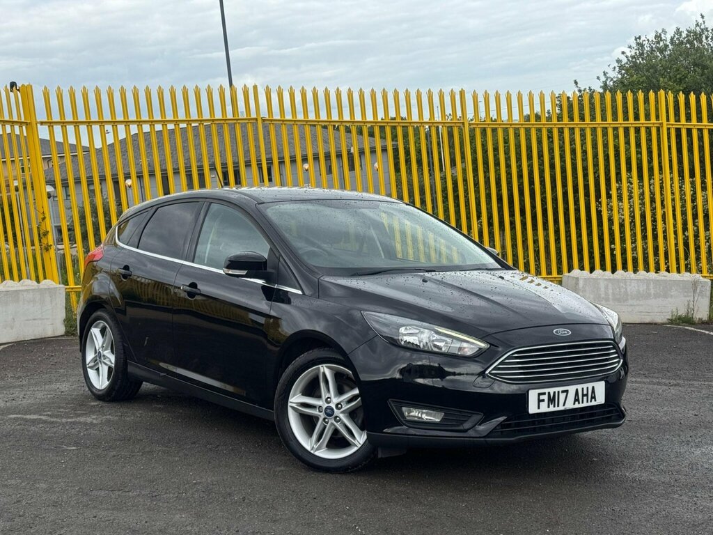 Ford Focus 1.5 Tdci Zetec Edition Euro 6 Ss FM17AHA Black