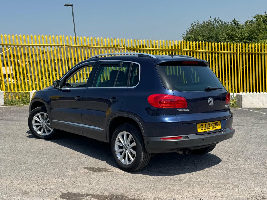 Volkswagen Tiguan 2.0 Tdi Bluemotion Tech Se 4Wd Euro 5 Ss GJ12SZP Blue #2