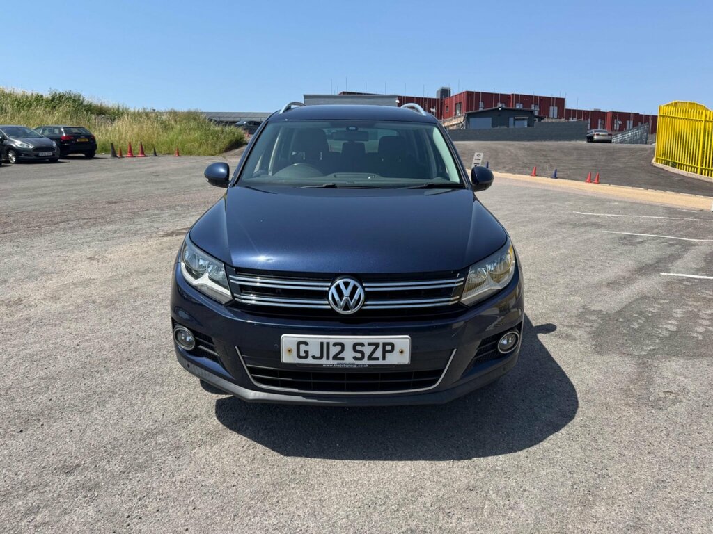 Volkswagen Tiguan 2.0 Tdi Bluemotion Tech Se 4Wd Euro 5 Ss GJ12SZP Blue #3