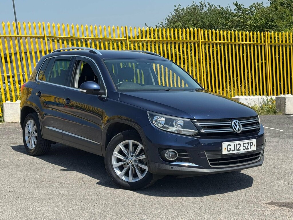 Volkswagen Tiguan 2.0 Tdi Bluemotion Tech Se 4Wd Euro 5 Ss GJ12SZP Blue