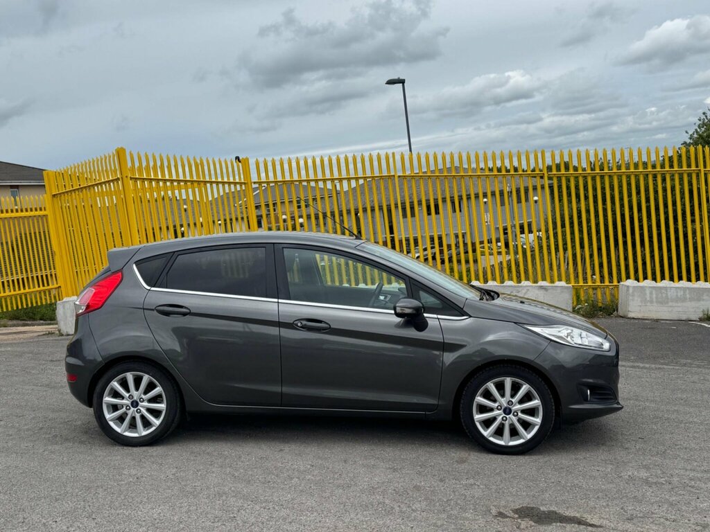 Ford Fiesta 1.0T Ecoboost Titanium Euro 6 Ss MW65GXK Grey #5