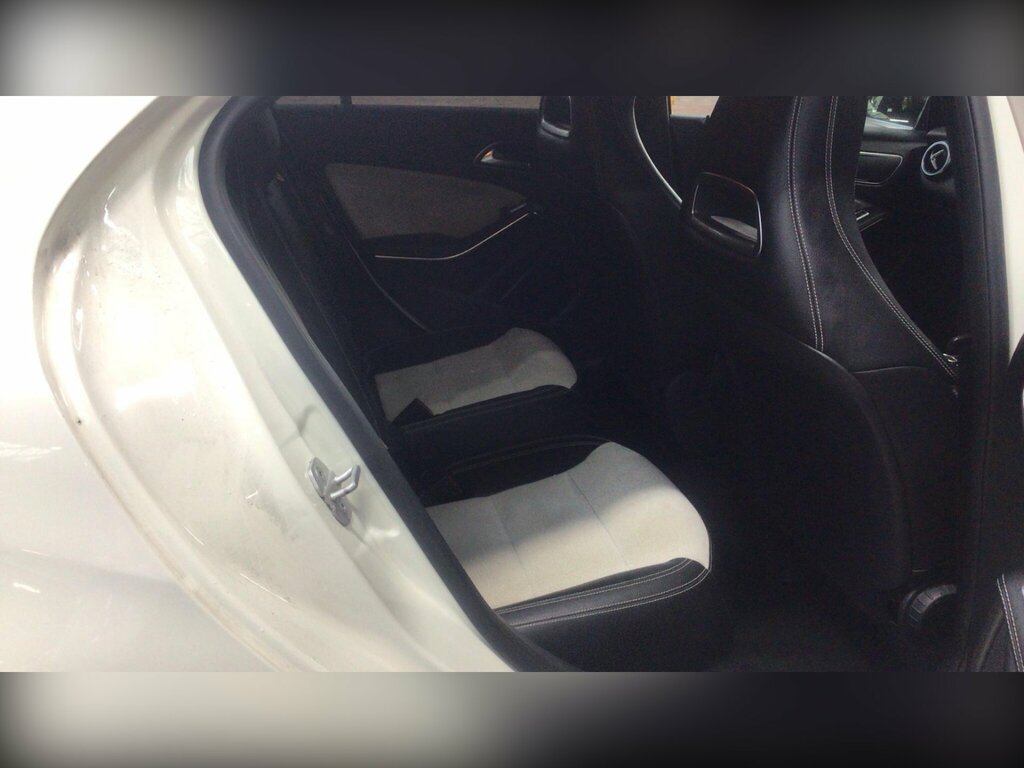 Mercedes-Benz A Class 1.5 A180 Cdi Eco Se Euro 5 Ss NG15XEJ White #5
