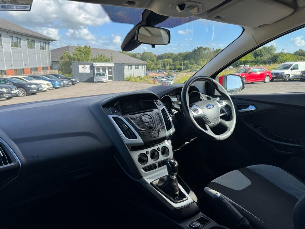 Ford Focus 1.6 Zetec Econetic Tdci 104 Bhp Silver #12