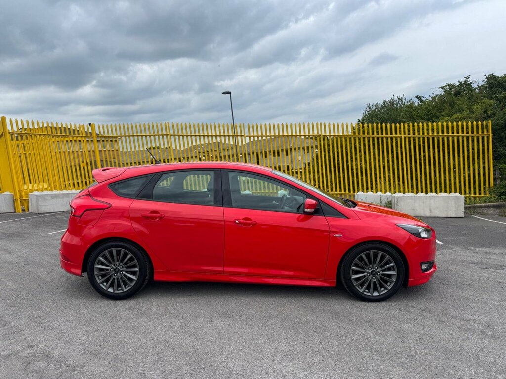 Ford Focus 1.0T Ecoboost St-line Euro 6 Ss Red #5