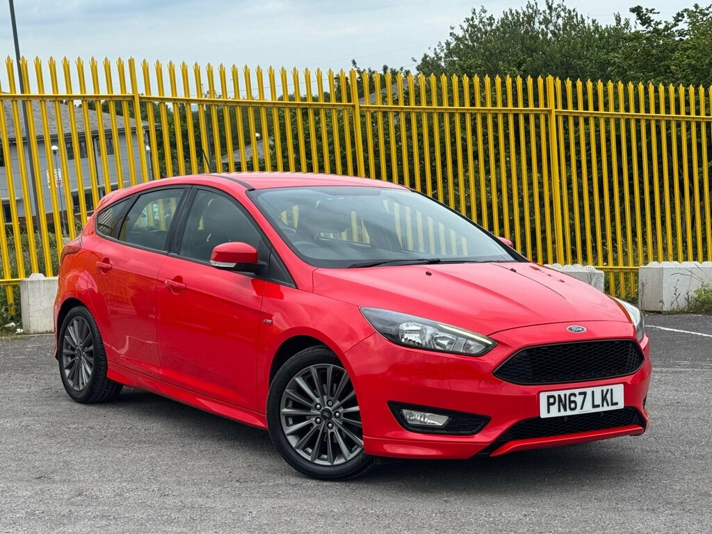 Ford Focus 1.0T Ecoboost St-line Euro 6 Ss Red