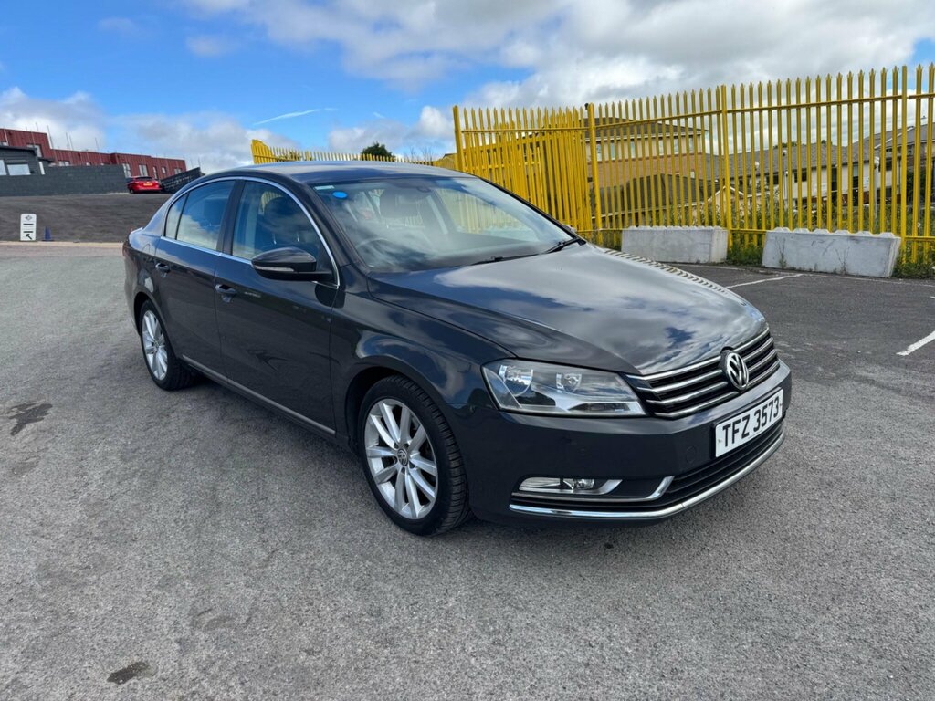 Volkswagen Passat 2.0 Tdi Bluemotion Tech Executive Euro 5 Ss Grey #4