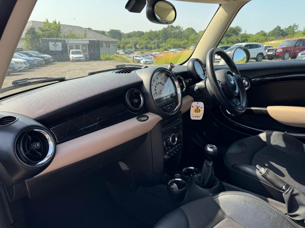 Mini Hatch 1.6 Cooper Euro Green #9
