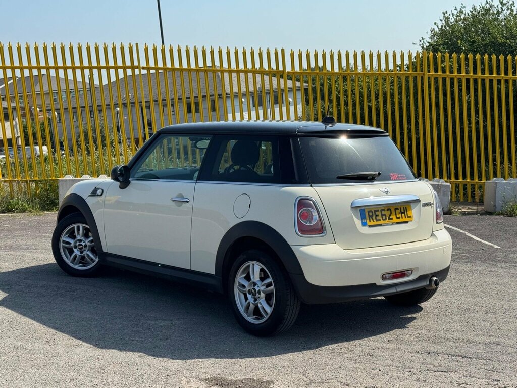 Mini Hatch 1.6 Cooper Euro Green #2