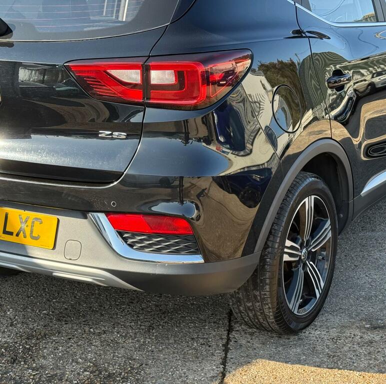 MG ZS 1.5 Vti-tech Exclusive Blue #31