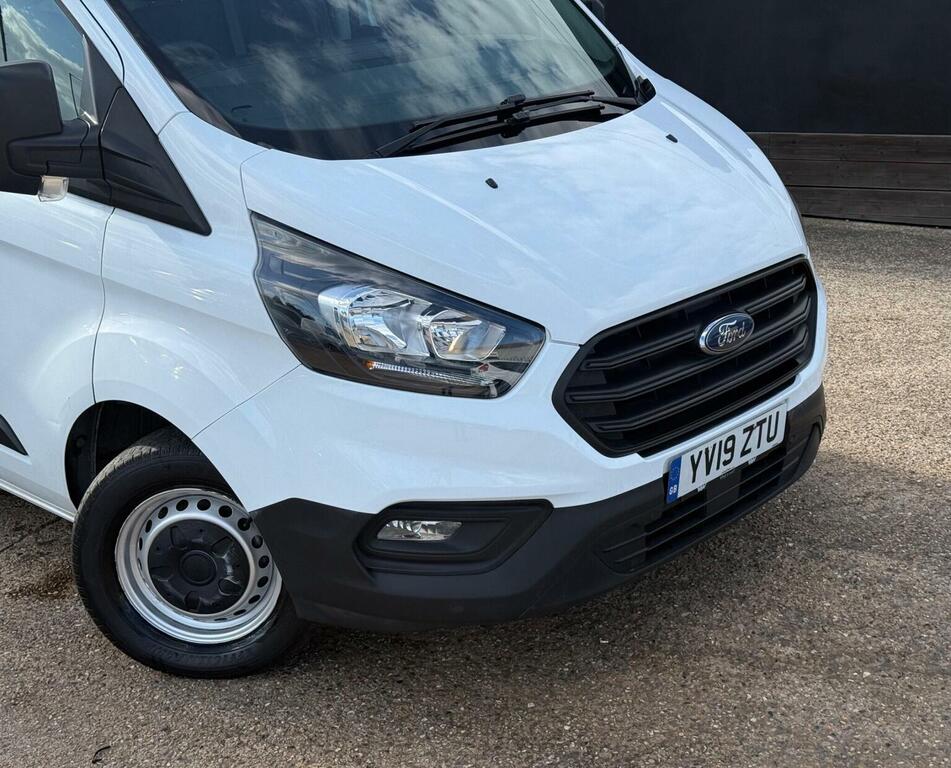 Ford Transit Custom Panel Van 2.0 300 Ecoblue L1 H2 Euro 6 20191 YV19ZTU White #6