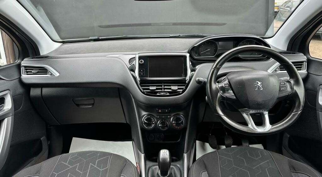 Peugeot 2008 2008 Active White #52