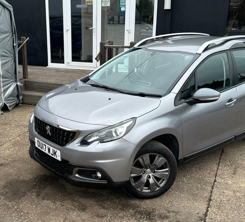 Peugeot 2008 2008 Active White #13