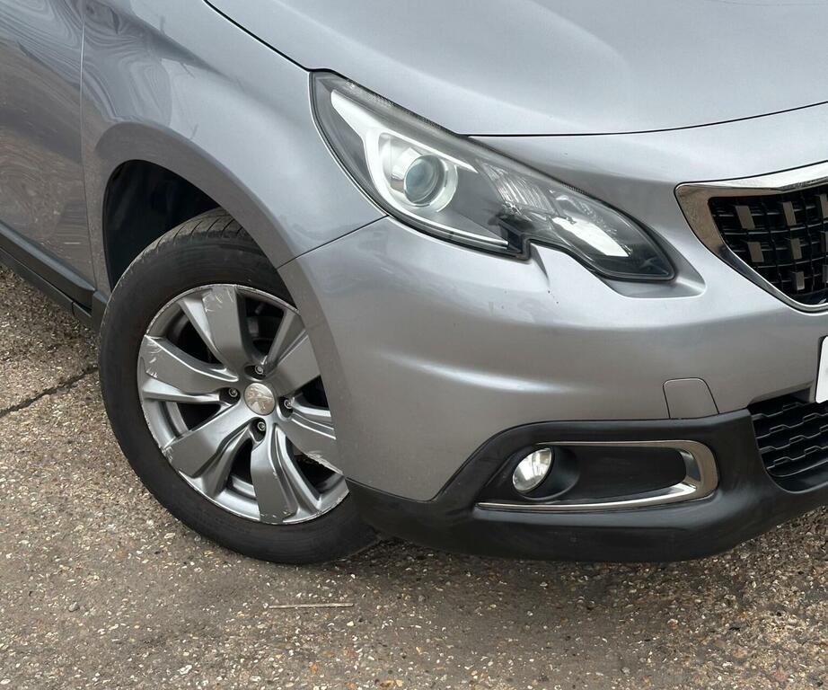 Peugeot 2008 2008 Active White #6