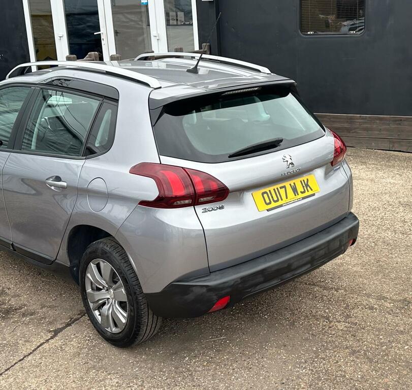 Peugeot 2008 2008 Active White #22