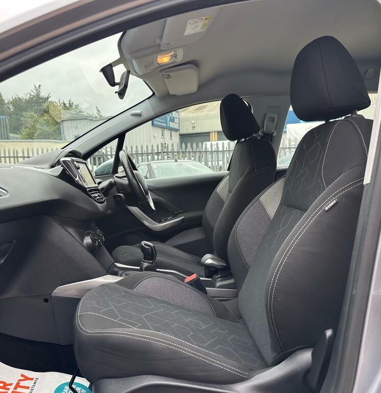 Peugeot 2008 2008 Active White #42
