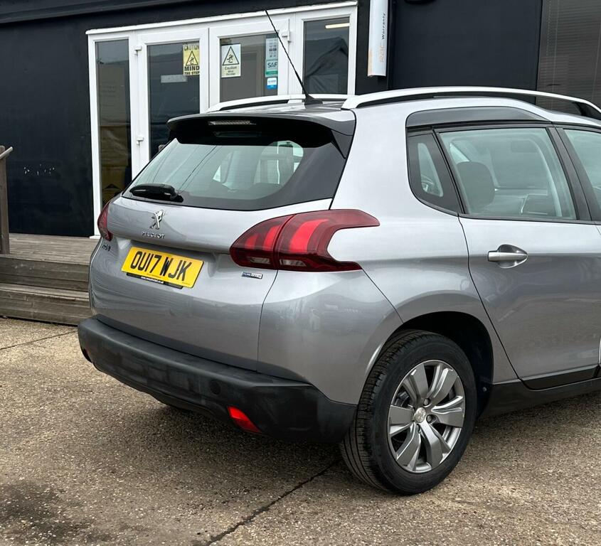 Peugeot 2008 2008 Active White #30