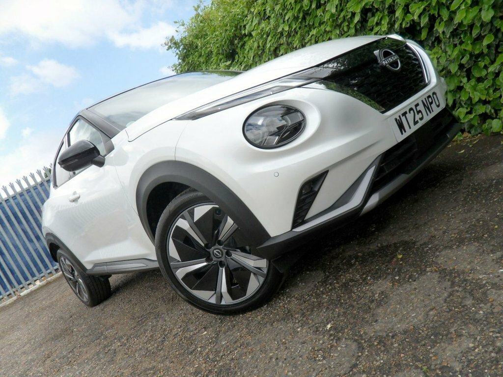 Nissan Juke 1.6 Tekna Suv Hybrid Euro 6 143 White