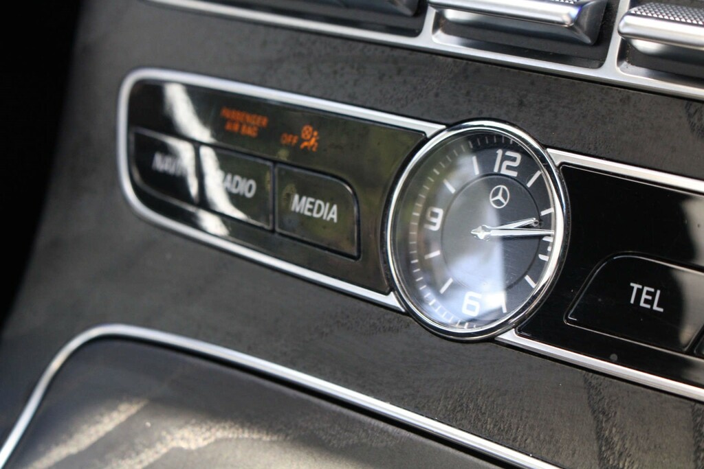 Mercedes-Benz 400 E 400 4Matic Amg Line Premium Plus White #39