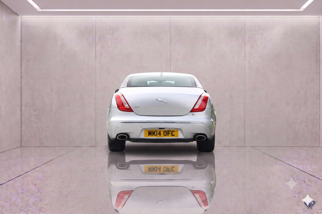 Jaguar XJ Portfolio V6 D  #5