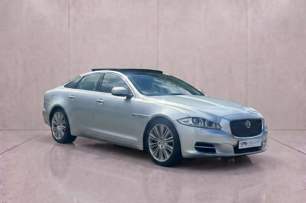 Jaguar XJ Portfolio V6 D 