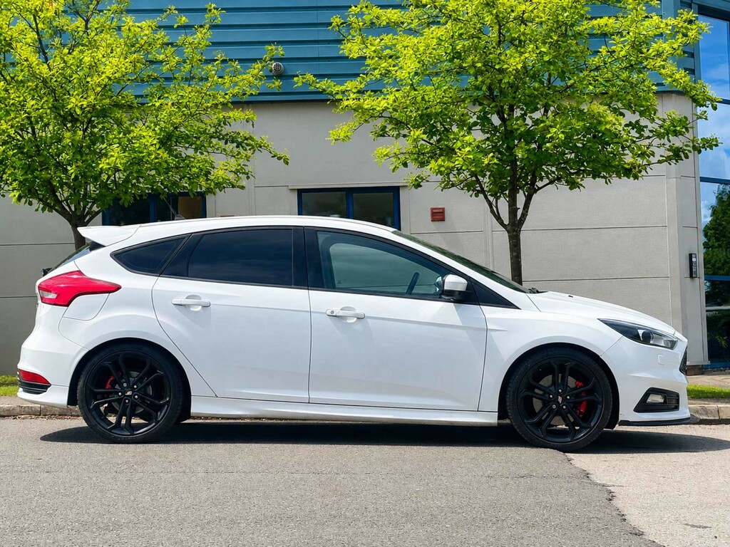 Ford Focus St-3 Tdci White #2