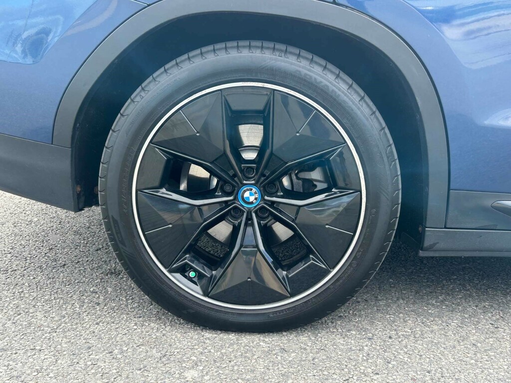 BMW iX3 Premier Edition #3