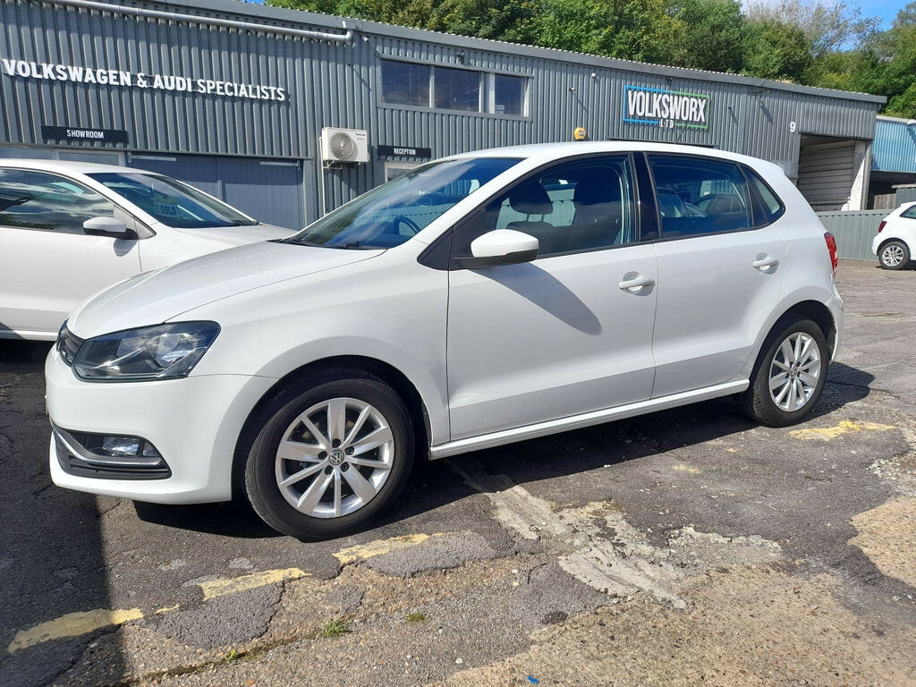 Volkswagen Polo 1.2 Tsi Bluemotion Tech Se Euro 6 Ss MV65FPY White