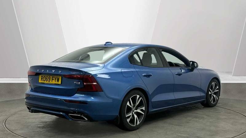 Volvo S60 T5 R-design Plus - 2019 69 Blue #2