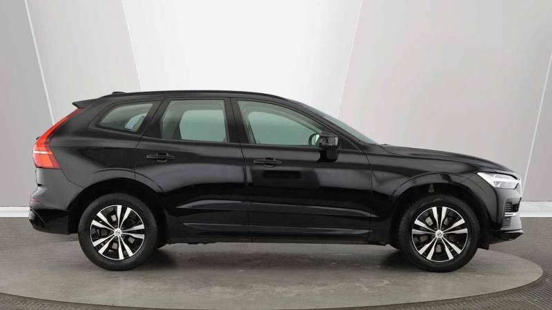 Volvo XC60 B4 Awd Mild Hybrid Momentum - 2022 22 YS22HWB Black #2
