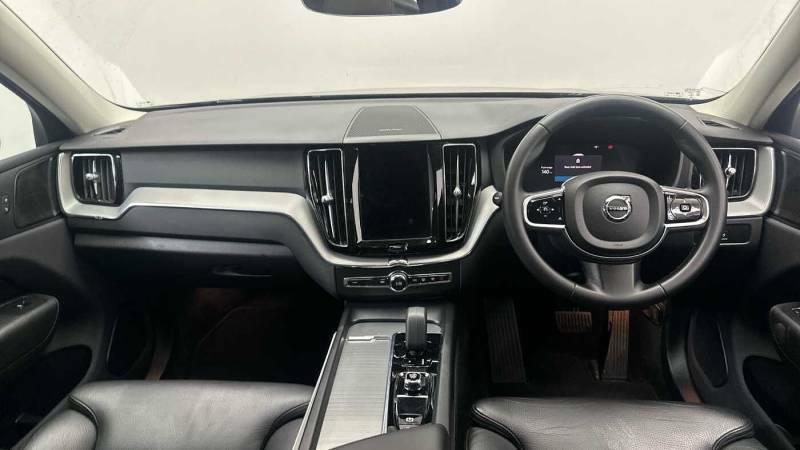Volvo XC60 B4 Mild Hybrid Plus Dark Black #5